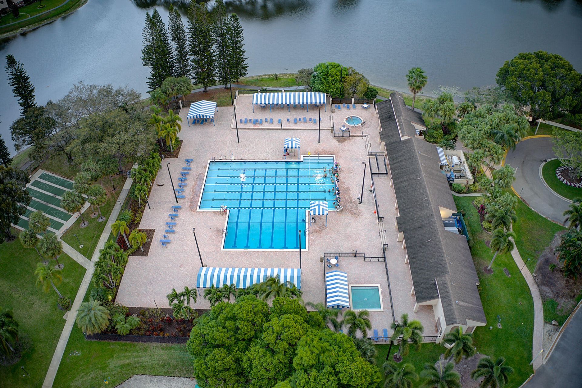 4161 Coral Tree Circle, Unit 261, Coconut Creek, FL 33073 Photo