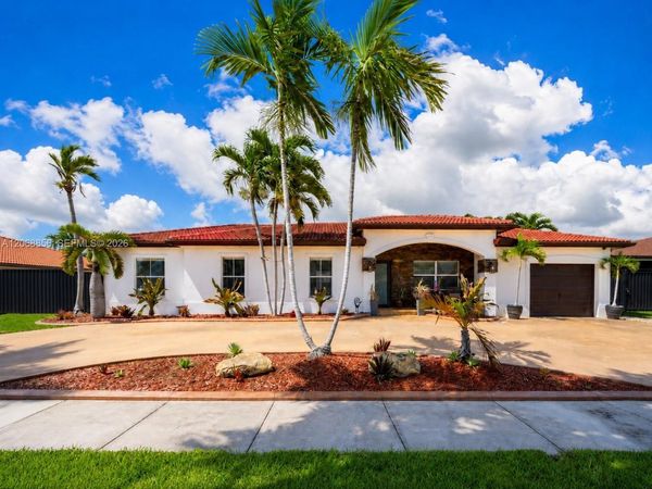 10210 SW 191st St, Cutler Bay, FL 33157