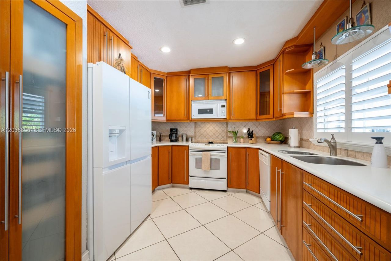 10210 SW 191st St, Cutler Bay, FL 33157 Photo