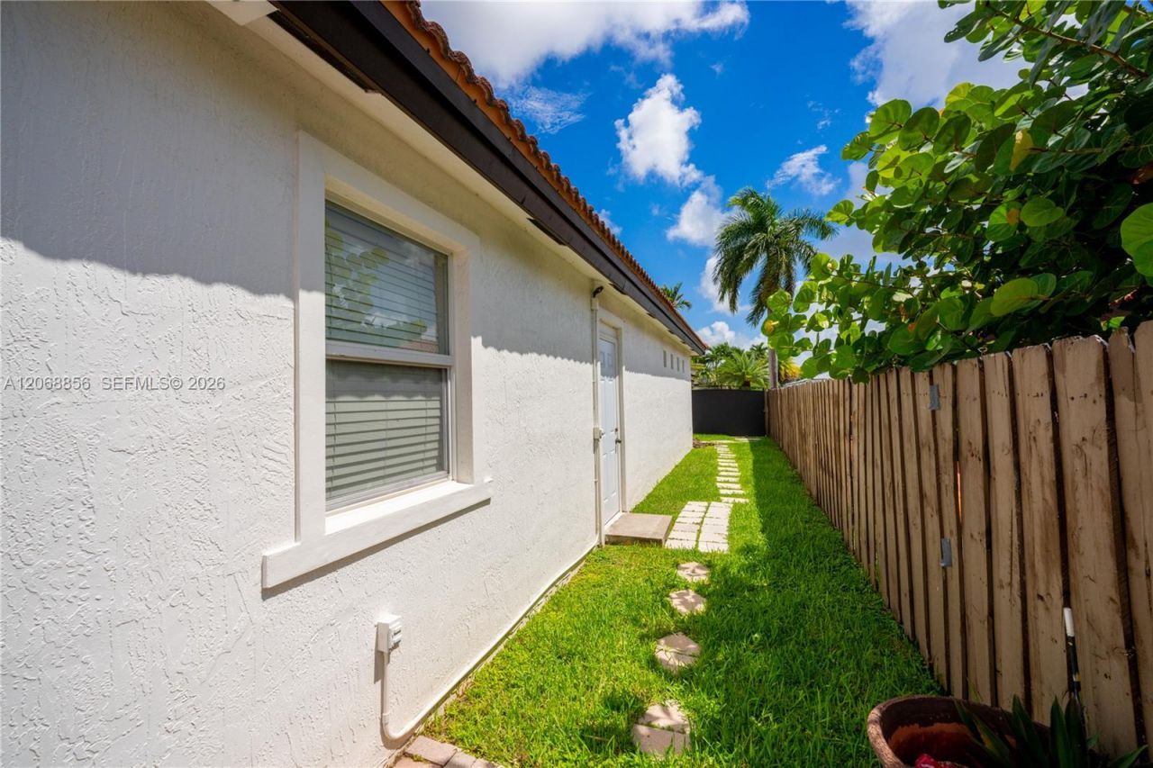 10210 SW 191st St, Cutler Bay, FL 33157 Photo