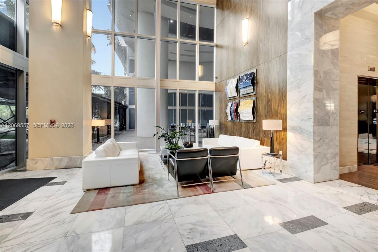 185 SW 7th St , Unit 4100, Miami, FL 33130 Photo