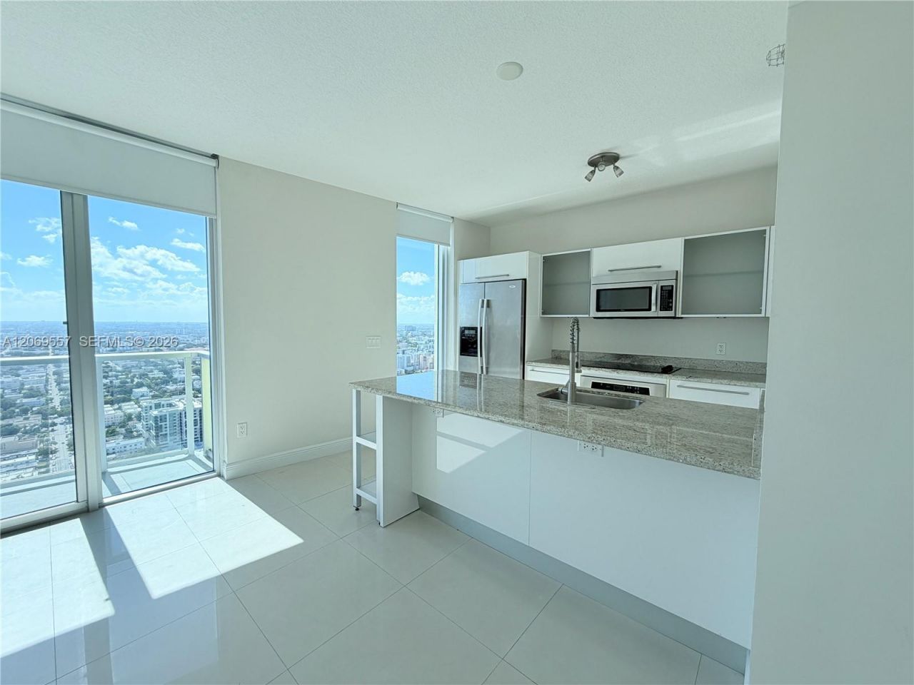 185 SW 7th St , Unit 4100, Miami, FL 33130 Photo