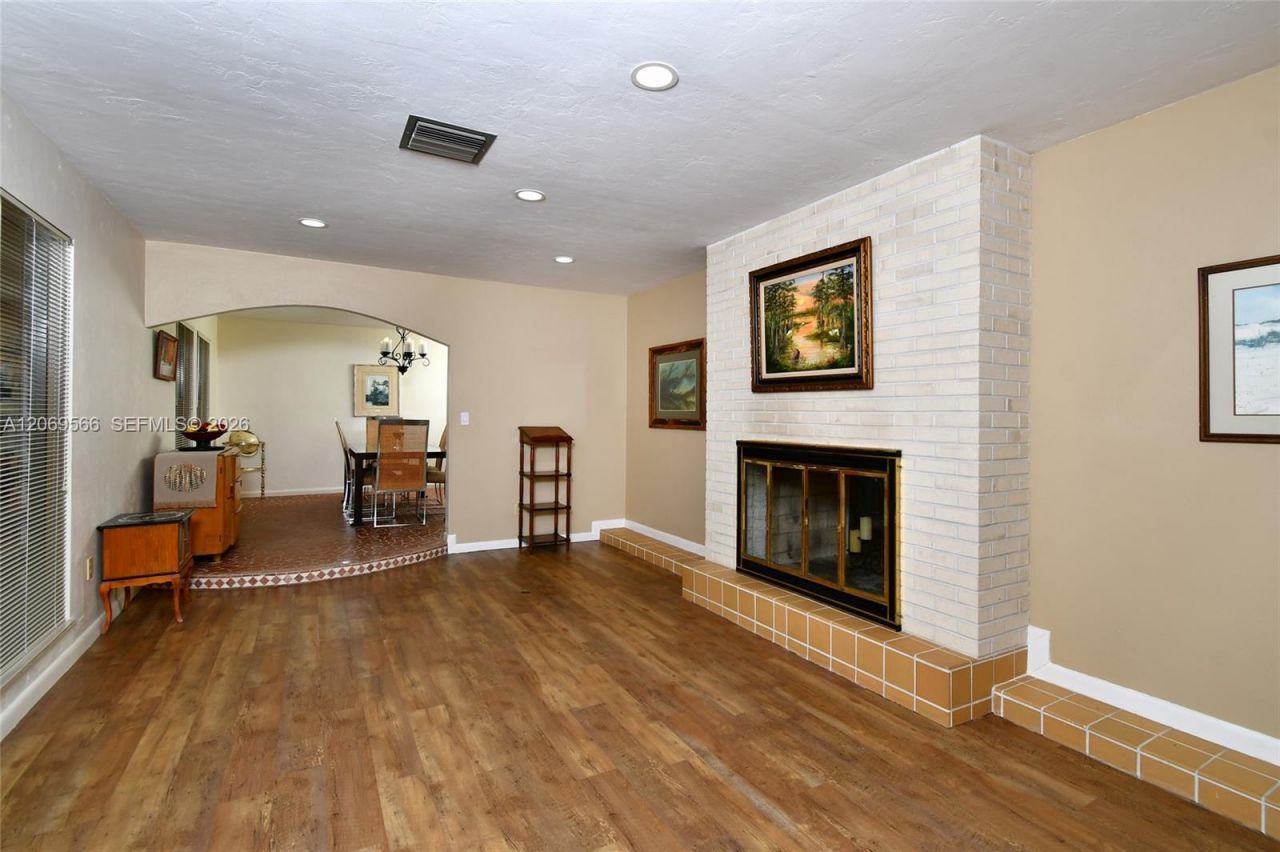 318 Fifth Ave, Lehigh Acres, FL 33936 Photo