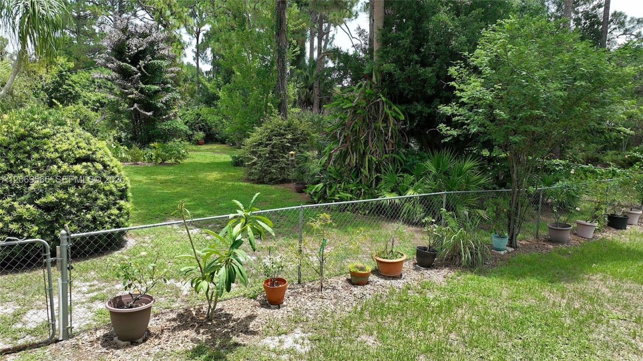 318 Fifth Ave, Lehigh Acres, FL 33936 Photo
