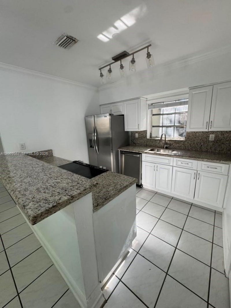 828 Lorca St, Coral Gables, FL 33134 Photo