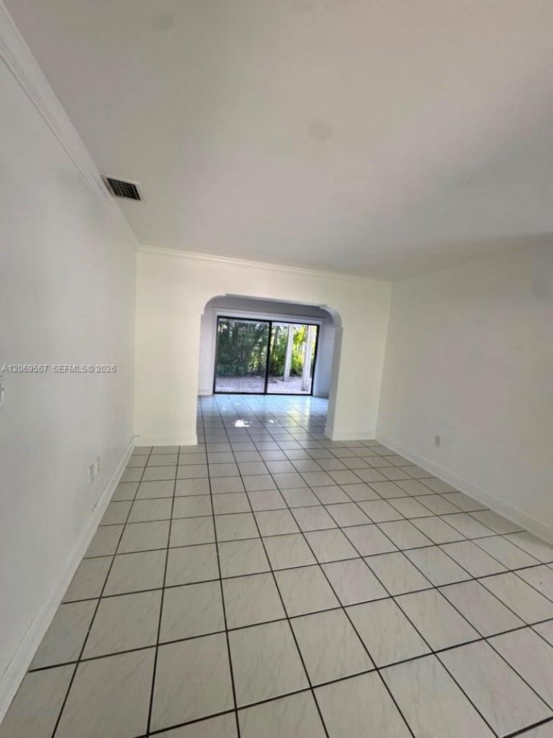828 Lorca St, Coral Gables, FL 33134 Photo