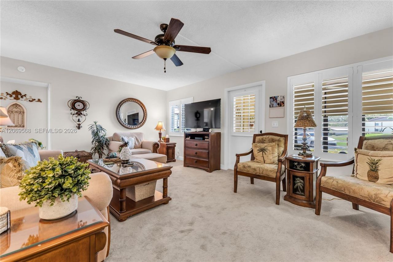 3561 Pine Tree Ct , Unit D-1, Greenacres, FL 33463 Photo