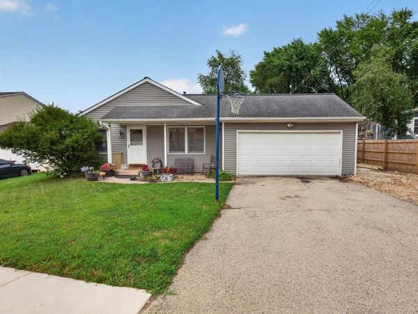 2984 16TH Street, Rockford, IL 61109