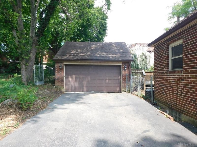 825 Audrey Place, Dayton, OH 45406 Photo 3
