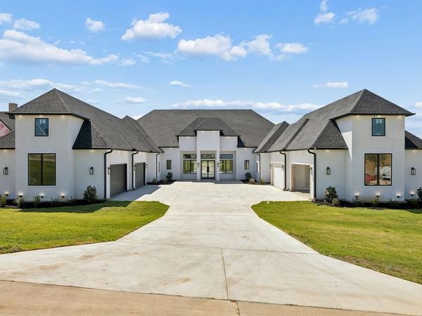 304 Mint Ridge , Burleson, TX 76028