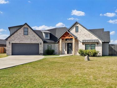 8023 Pennington, Fort Worth, TX 76126