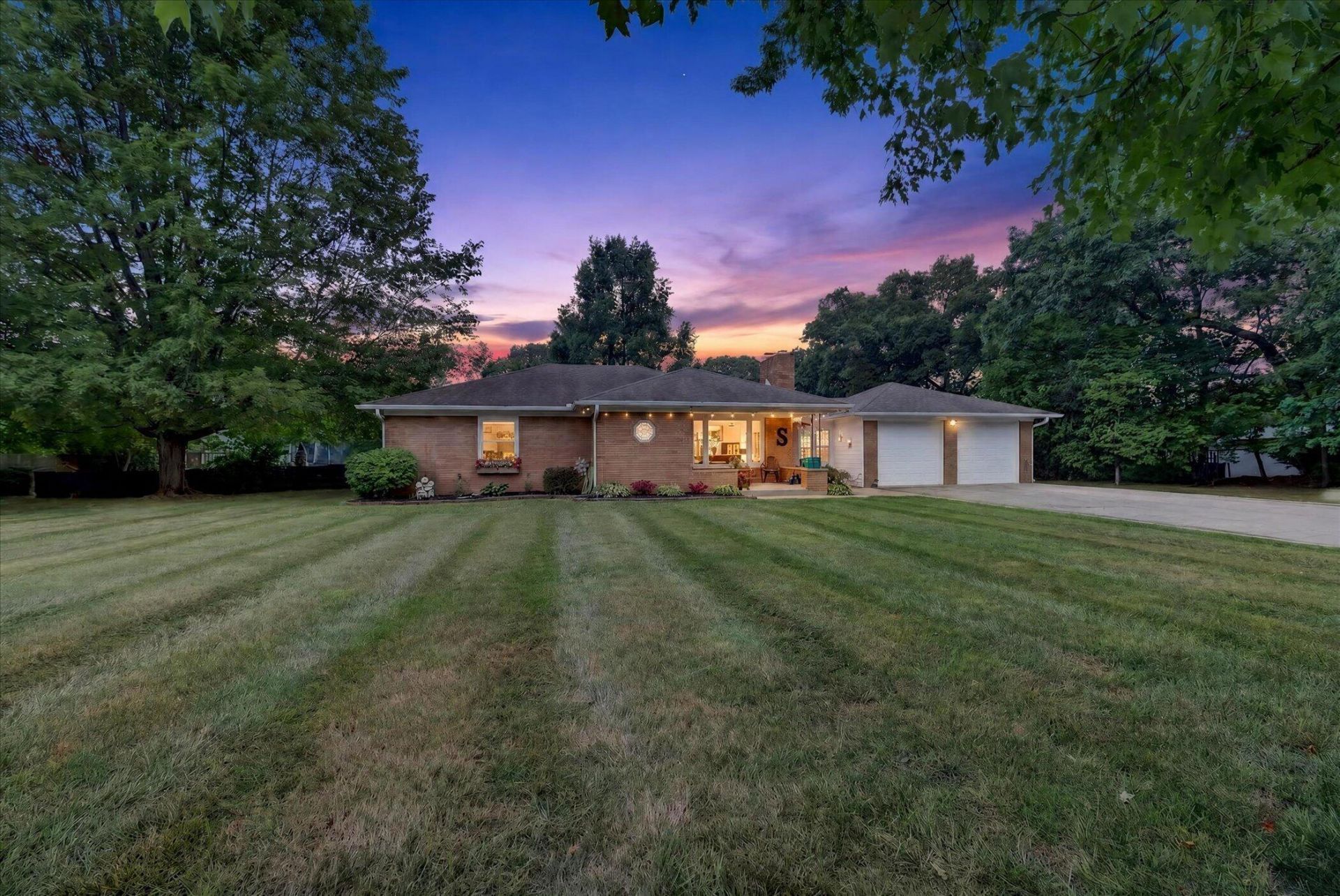 6734 Oakland Drive, Portage, MI 49024 Main Photo