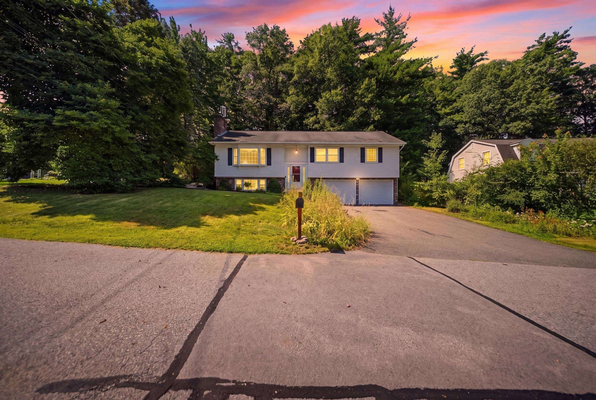 50 Catalina Lane, Nashua, NH 03064 Main Photo