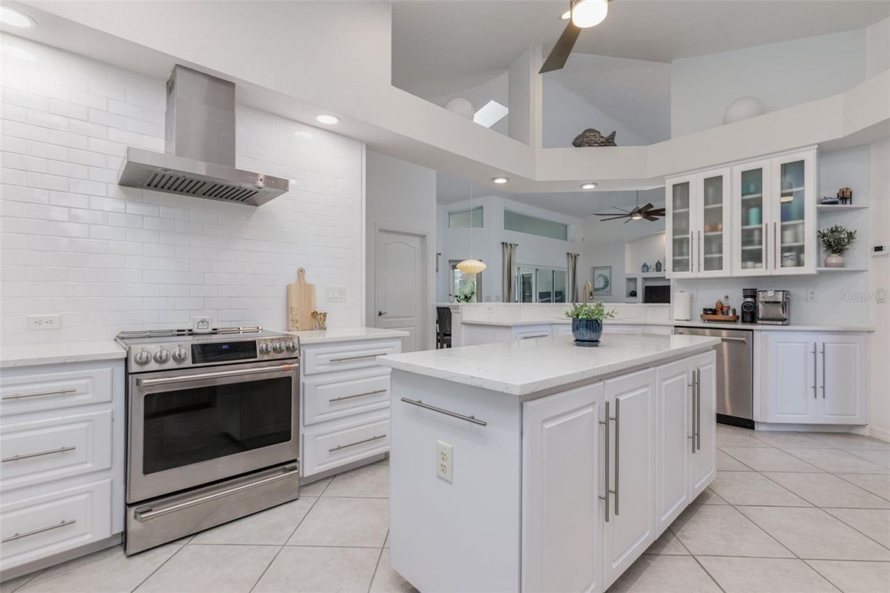 893 N Bennington Terrace , Inverness, FL 34453 Photo