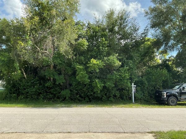 883 TRUMBULL STREET , DELTONA, FL 32725