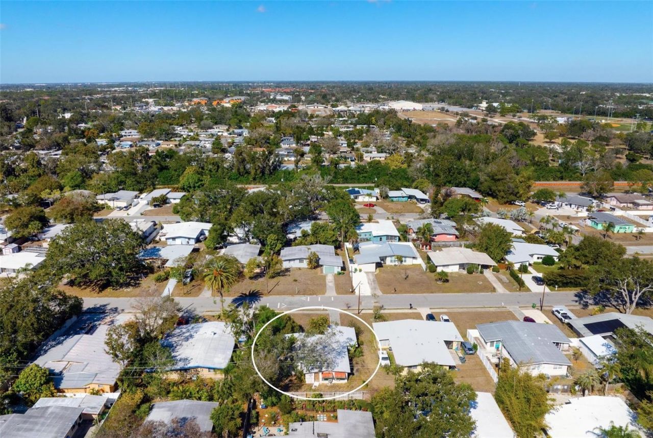 2956 Greenbriar Street, Sarasota, FL 34237 Photo