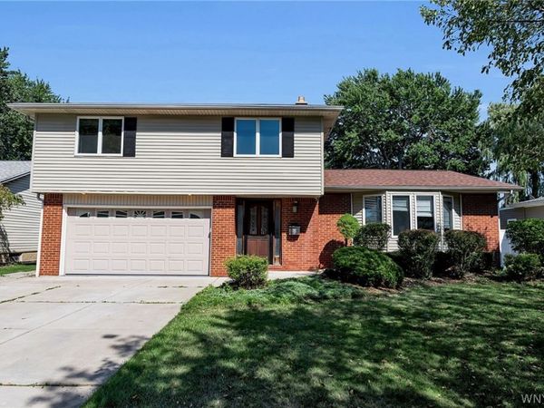 41 Mahogany Drive , Buffalo, NY 14221