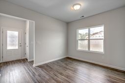 332 O'leary Circle photo 4