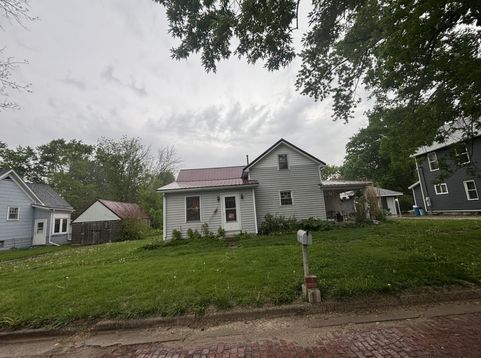 Main Photo