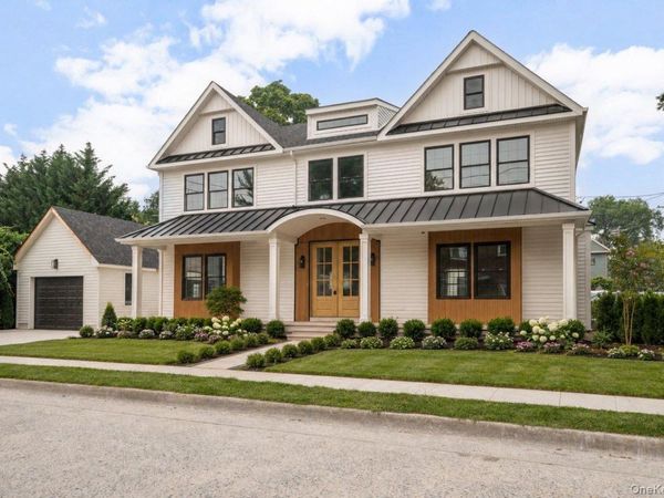 26 Belleview Avenue, Port Washington, NY 11050