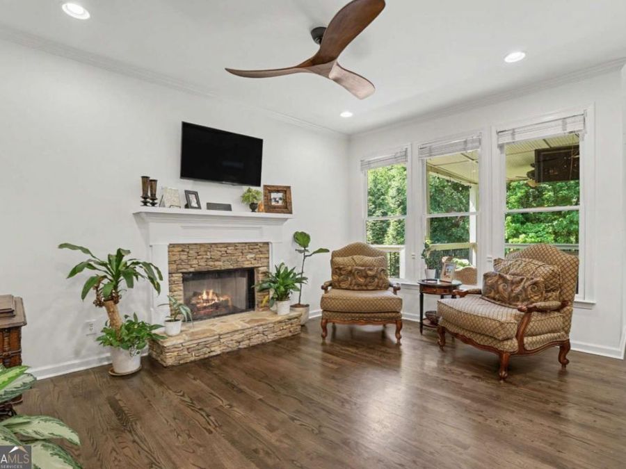 Property Image 9