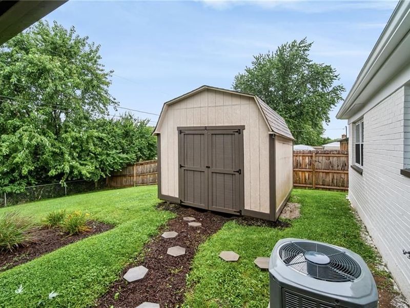 5916 Longford Road, Huber Heights, OH 45424 Photo 37