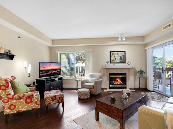 7500 Edinborough Way, Unit 3106, Edina, MN 55435