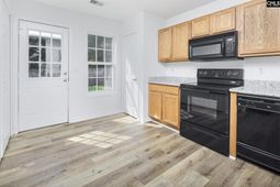 165 Ashewood Commons Drive photo 4