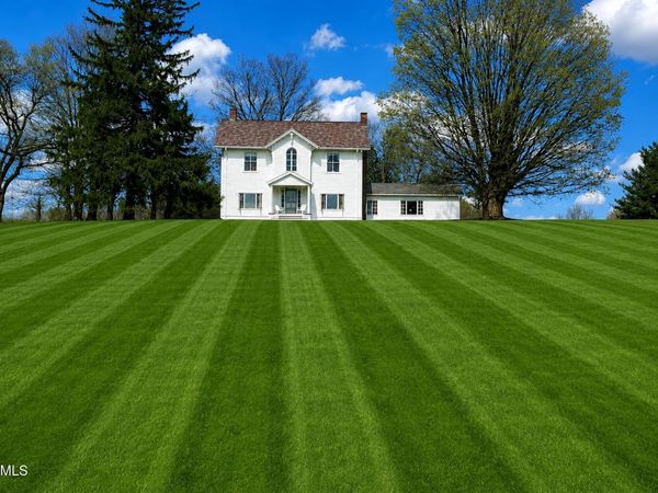 1352 County Rte 24, Granville, NY 12832