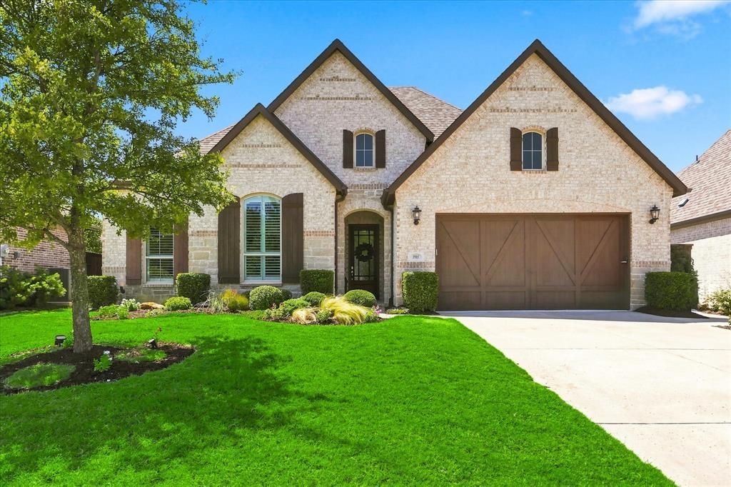 3905 W Wildridge Boulevard, Oak Point, TX 75068 Main Photo