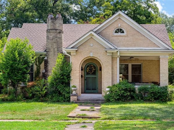 610 Fitzhugh, Paris, TX 75460