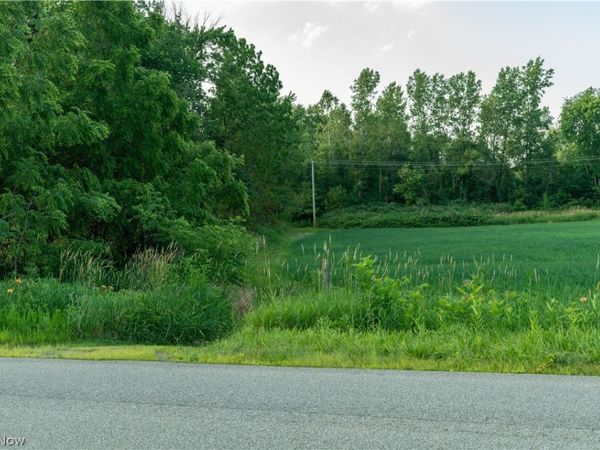 W West Salem Road , Burbank, OH 44214