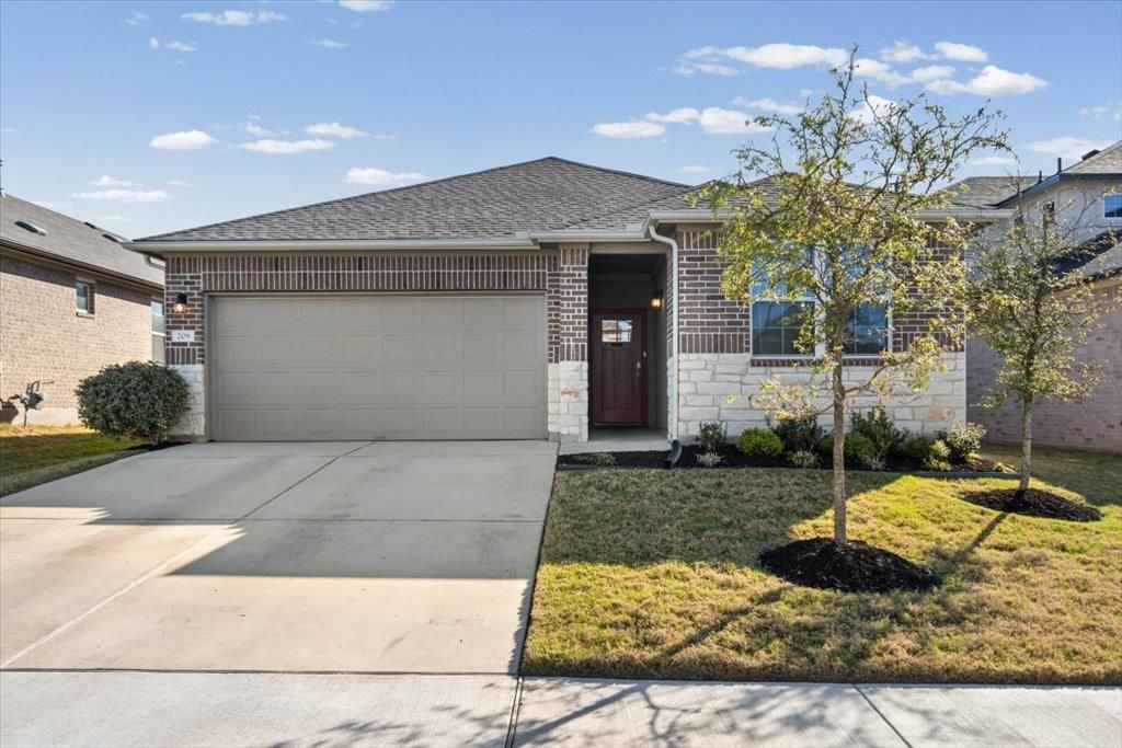 209 Connor Ln, Georgetown, TX 78626 Main Photo