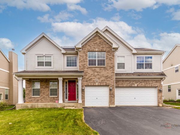 10727 Mayfield Lane , Huntley, IL 60142