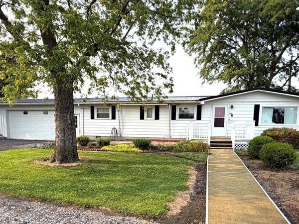 530 1/2 N Hazel Street, Upper Sandusky, OH 43351