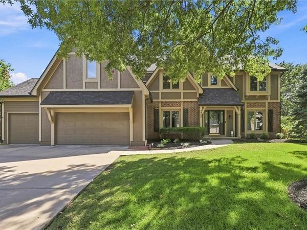 10427 W 126th Street, Overland Park, KS 66213