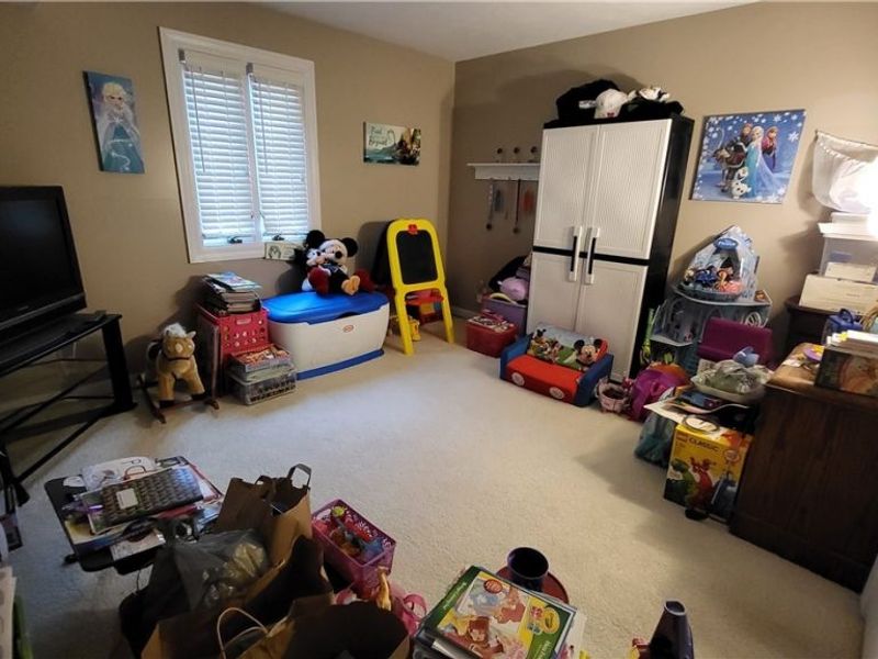 3041 Belmont Drive, Brooklyn Heights, OH 44131 Photo 13
