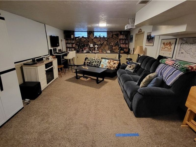 3041 Belmont Drive, Brooklyn Heights, OH 44131 Photo 19