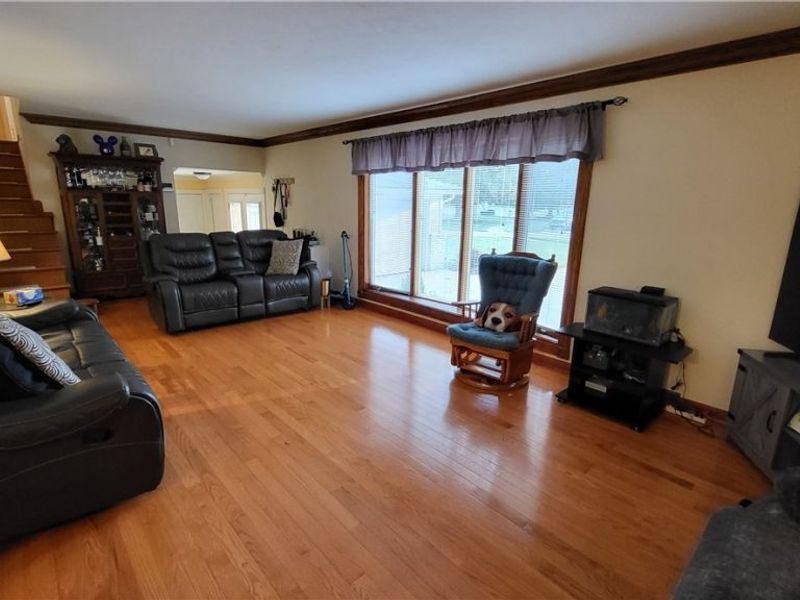 3041 Belmont Drive, Brooklyn Heights, OH 44131 Photo 3