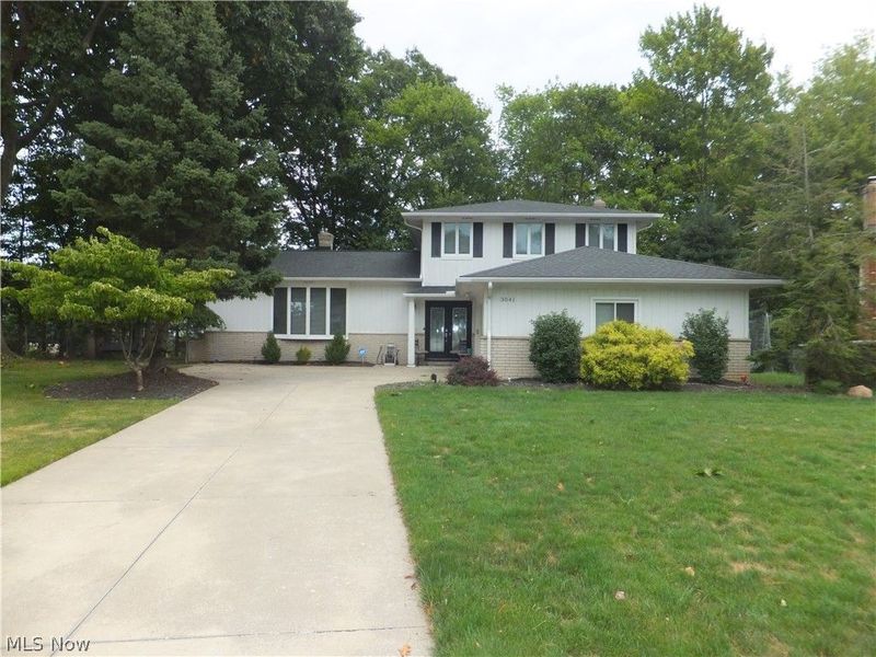 3041 Belmont Drive, Brooklyn Heights, OH 44131 Photo 33