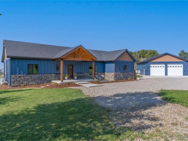 892 County Road 205 , Silt, CO 81652