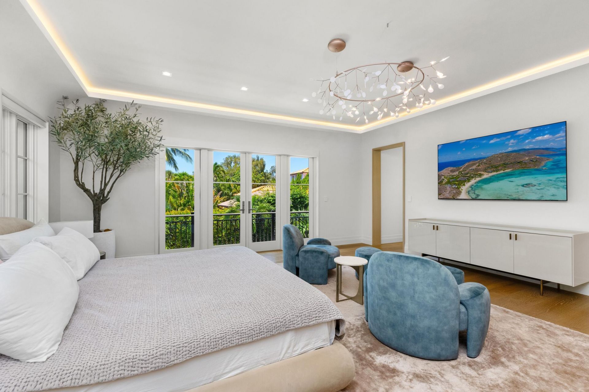 220 Jungle Road, Palm Beach, FL 33480 Photo