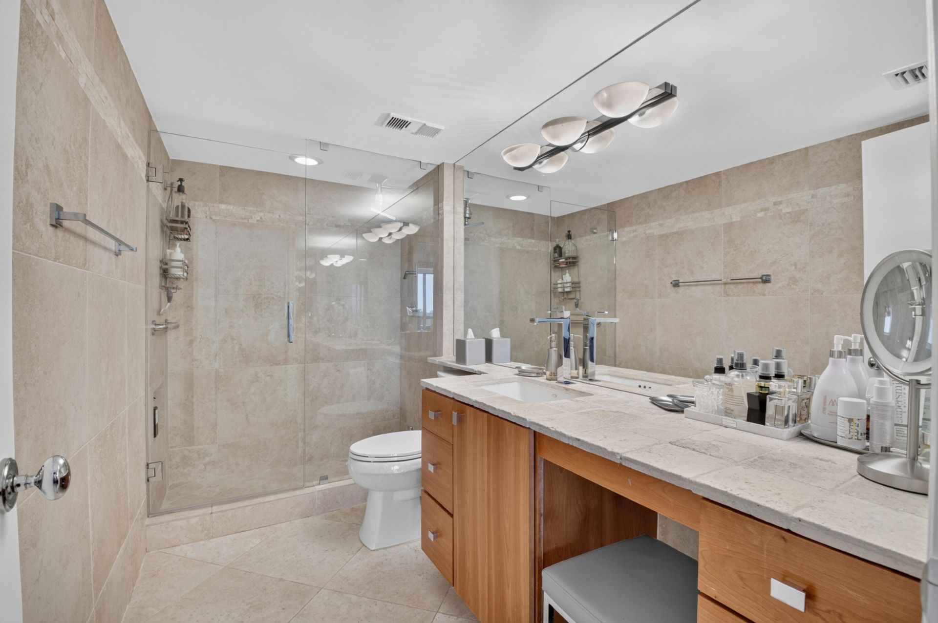 7738 Lakeside Boulevard, Unit 385, Boca Raton, FL 33434 Photo