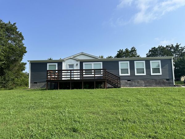 121 Rhea Circle, Mooresburg, TN 37811