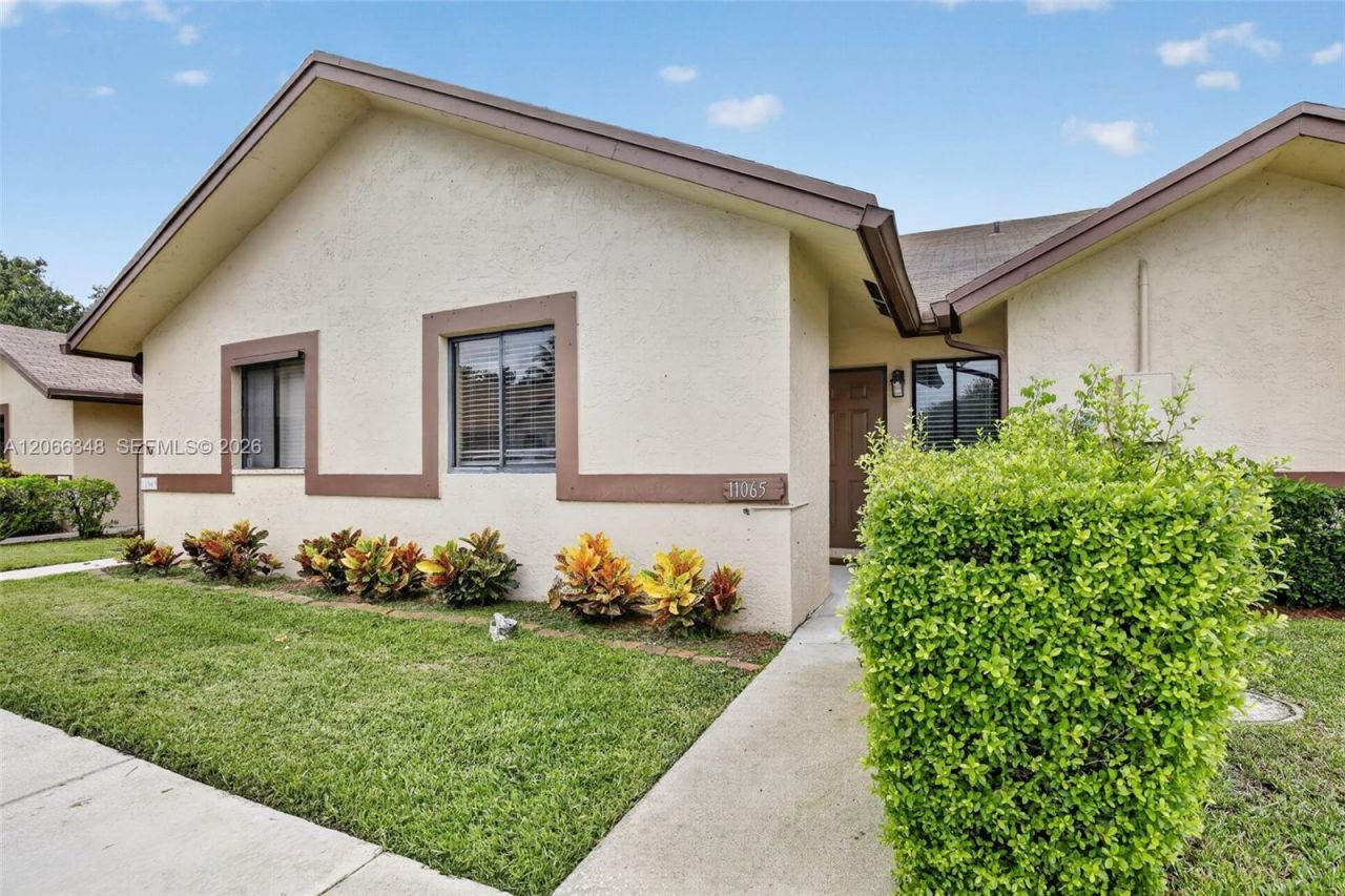 11065 NW 38th Pl , Sunrise, FL 33351 Photo