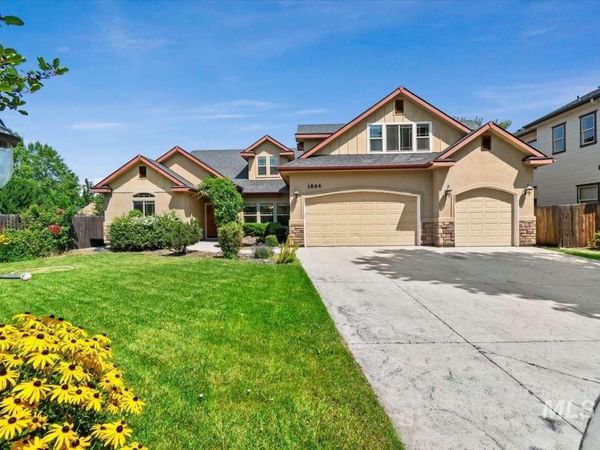 1864 E Meadow Creek Dr, Meridian, ID 83646