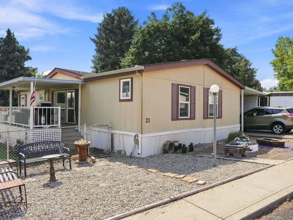 3110 E CHATTAROY #21 Rd, Chattaroy, WA 99003