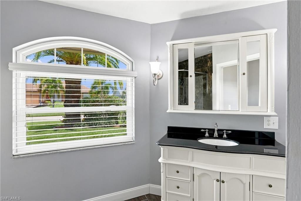 11891 Princess Grace Ct, Cape Coral, FL 33991 Photo