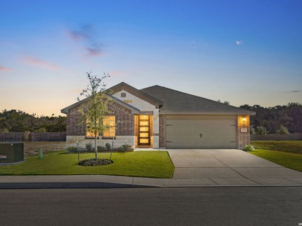 10726 YELLOWTAIL BLVD, Boerne, TX 78006