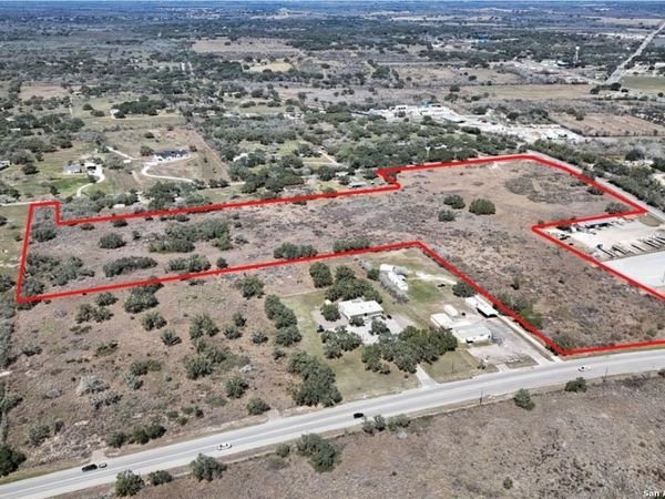 000 FM 351, Beeville, TX 78102